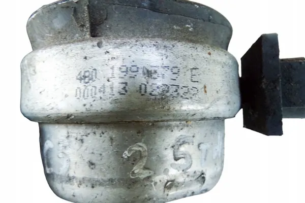 Motorhalter AUDI A6 (4B2, C5) 4B0199379E image 3