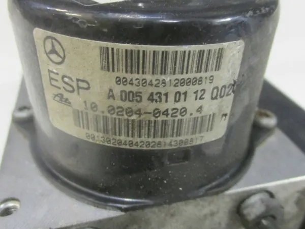 Mercedes Jarrupumppu OEM A0054310112 Käytetty image 10