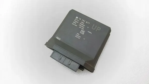 Module Confort OEM 13191677 pour Opel Zafira B 1.9L image 2