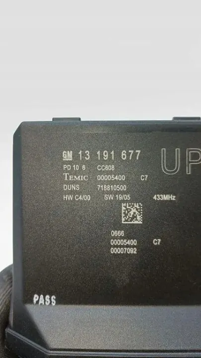 Module Confort OEM 13191677 pour Opel Zafira B 1.9L image 7