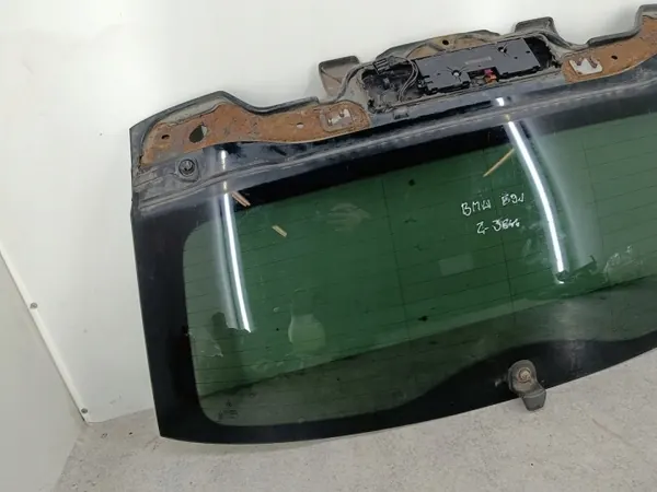 Vitre de coffre BMW E90 Berline OEM SZYBA KLAPY BAGAZNIKA image 4