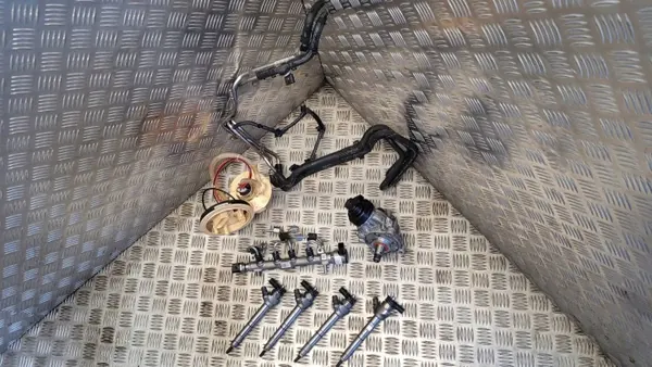Jeu injection Audi A6 S6 C8 OEM 05L130755 image 5