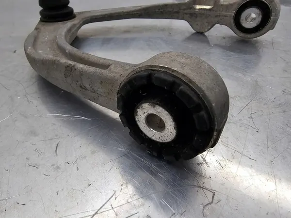 VOLVO XC60 II 2017+ Braccio Superiore Sinistro 31360630 image 3