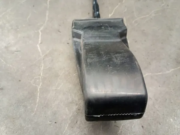 OEM A2547302200 Oikea takaoven pysäytin Mercedes GLC image 4