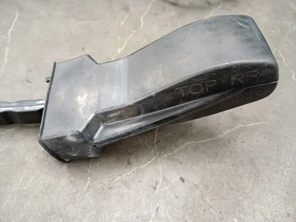 OEM A2547302200 Oikea takaoven pysäytin Mercedes GLC image 6