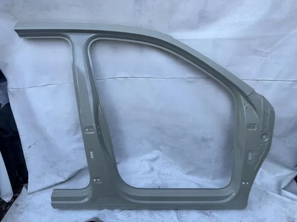 Poteau de seuil avant droit OEM 5NL809606D VW Tiguan image 2