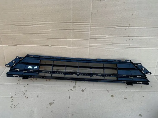 Grade central dianteira VW Jetta image 4