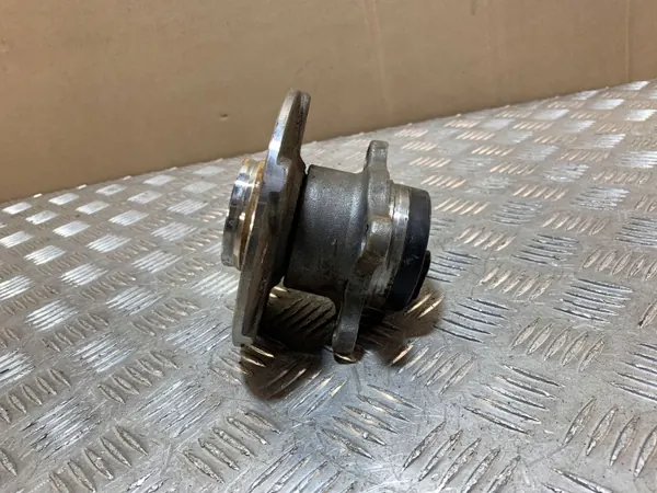 Suzuki SX4 S-Cross Hinterradlager OEM FBZ26400 image 3