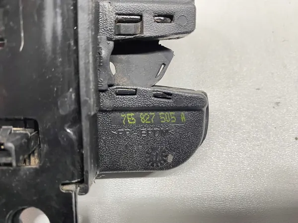 Baklucka Lås VW T5 T6 Transporter Multivan image 2