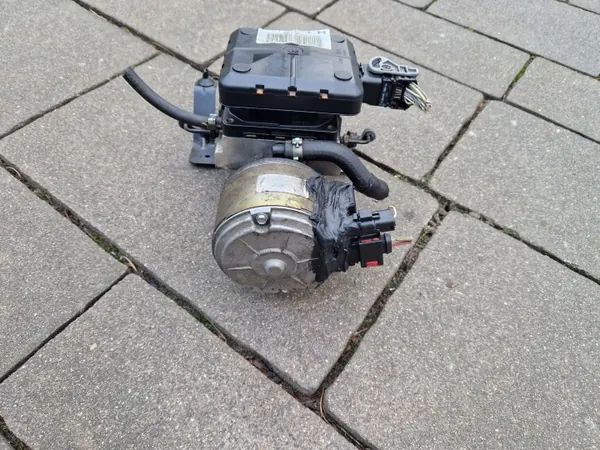 Pompe de suspension Citroen C5 I avant restylage OEM 9641698480 image 5