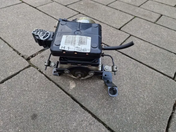 Pompe de suspension Citroen C5 I avant restylage OEM 9641698480 image 7