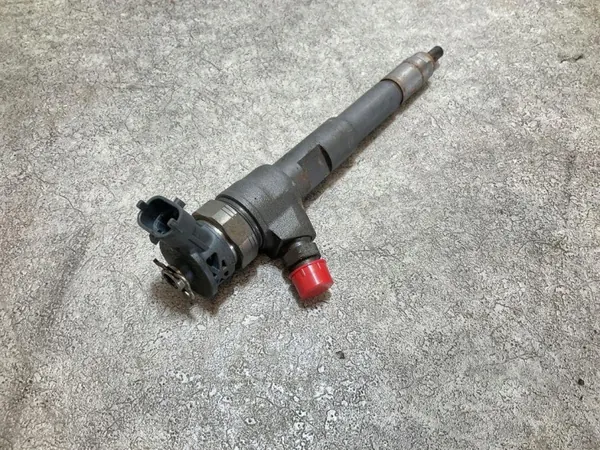 Injecteur Renault OE 4812718A pour Clio III 1.5L Diesel image 4