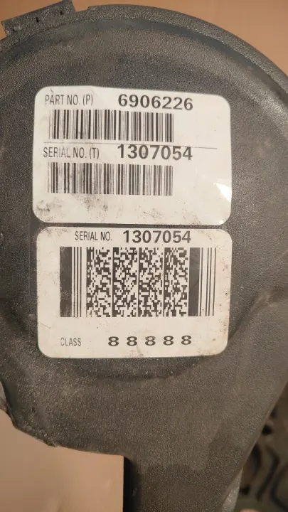 Cubierta de distribución Volvo V40 OEM 30757909 30757901 3293007 image 3
