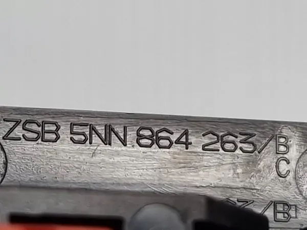 OEM 5NN864263B Vänster ram - Begagnad Volkswagen OE image 7