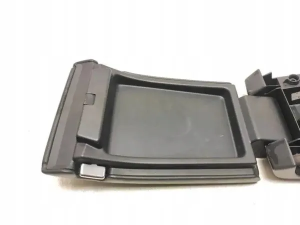 Reposabrazos Volvo V70 I OEM 39870962 - Usado image 5