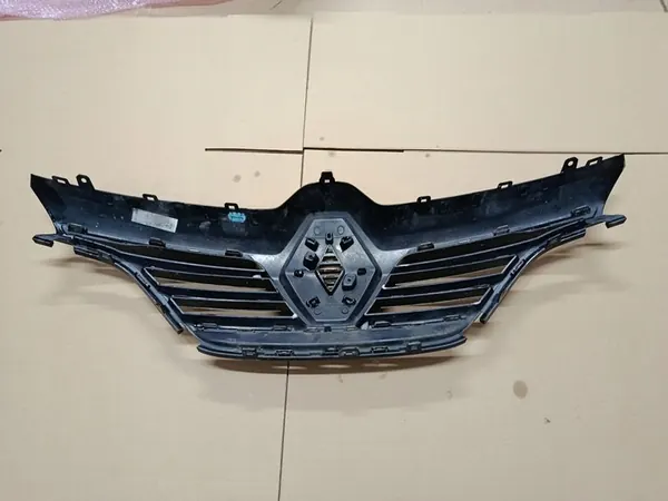 RENAULT MEGANE IV GRILL 2014+ OEM image 2