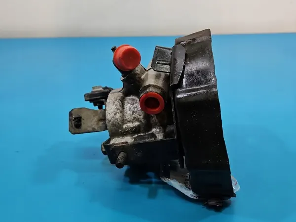 Servostyrningspump Citroen Nemo 1.4 HDI OEM image 3