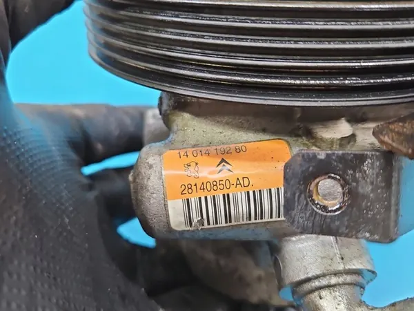 Servostyrningspump Citroen Nemo 1.4 HDI OEM image 5