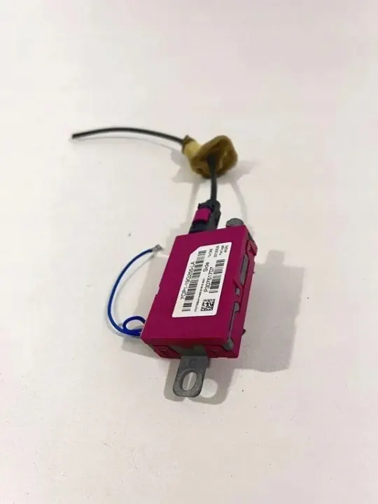 Amplificateur antenne OEM 7CP119G255LA pour Volvo V60 image 2