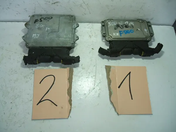 FIAT 500 Unité de Contrôle Moteur 51819961F image 2