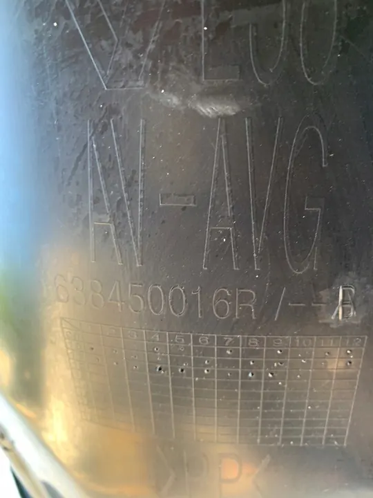 RENAULT FLUENCE LEFT FRONT FENDER 638430013R image 2