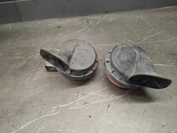 Toeter OEM 002924 voor Mercedes W116 - Gebruikt image 2