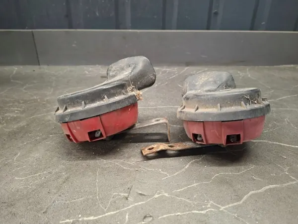 Toeter OEM 002924 voor Mercedes W116 - Gebruikt image 3