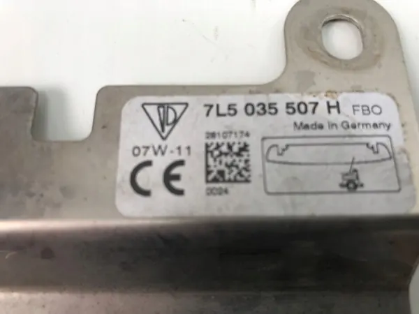 Antena GPS Porsche Cayenne OEM 7L5035507H - Usado image 3