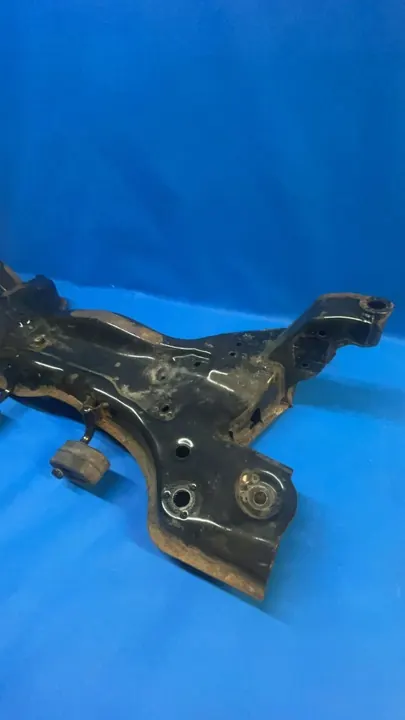 Sous-châssis avant 6C0199315A Skoda Fabia III Rapid image 3