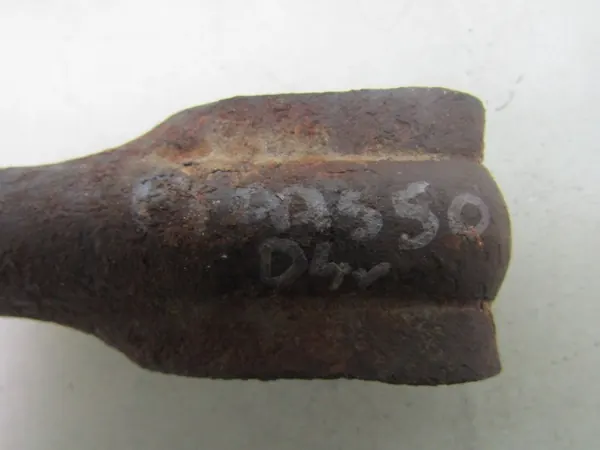 Boulon de fixation roue de secours OEM Citroen Xsara Picasso image 9