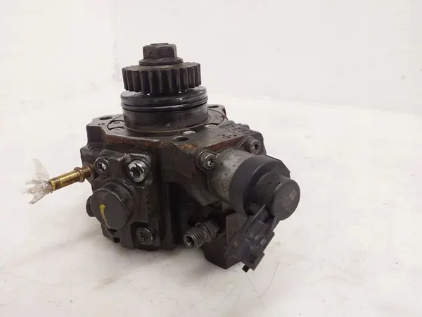 Hochdruckkraftstoffpumpe Nissan Qashqai 2016 OEM 0445010404 image 3