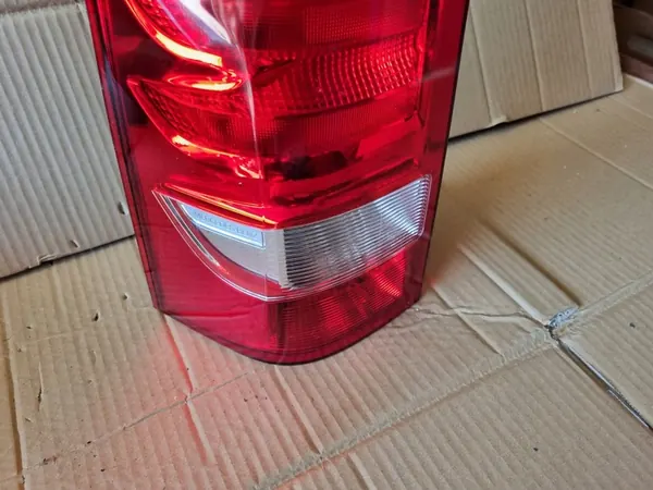 MERCEDES VITO W447 LINKER ACHTERLICHT A4478200064 image 3
