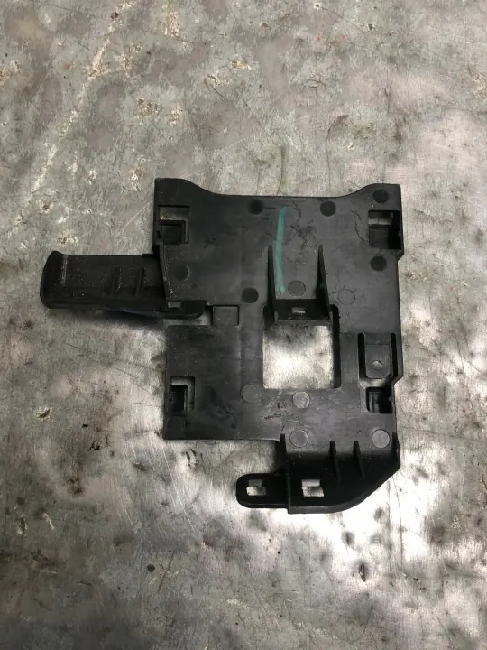 Support OEM 4K8907461 Radar Gauche Arrière Audi A7 image 3