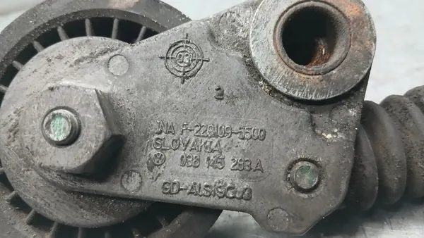 Spännare VW Passat B5 FL 2.0TDI 00-05 Sedan 038145283A image 6