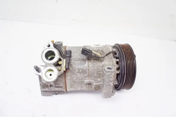 Compressor AC UW257 32260849 para Volvo XC40 T3 1.5i image 3