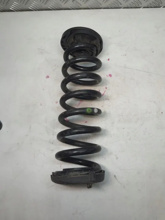 Mercedes W205 Achtervering Veren Set A2053241104 image 2