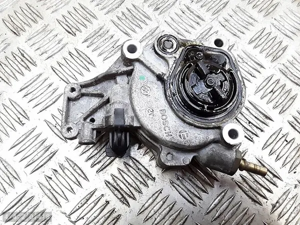 Pompe à vide de frein Citroen C-Crosser 2008 d1711b image 1