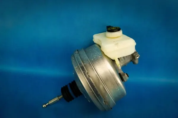 Pompe de servo-frein OEM 4G1612103H pour Audi A6/A7 image 4