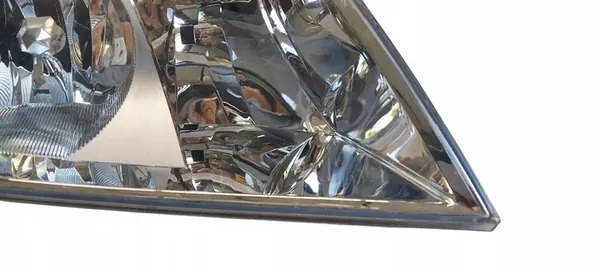 OIKEA ETULAMPPU SKODA OCTAVIA II 1Z1941018P image 2