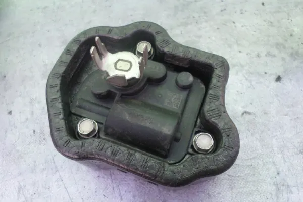 Audi OE 8S0133246D Pakoputken luukkumoottori image 2