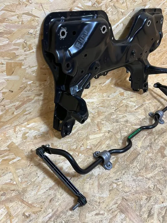 Traverse avant OEM 00521580760 pour Alfa Romeo Tonale image 8