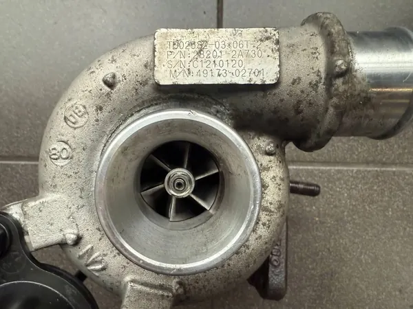 Turbocompresor Hyundai i30 1.6CRDI image 3