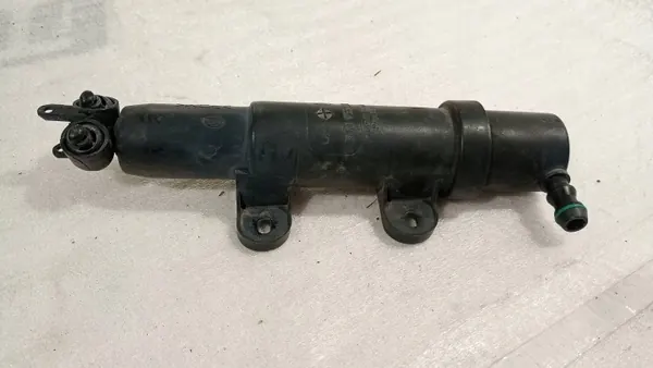 Bico lavador farol esquerdo Skoda Superb OEM 3U0955979 image 6