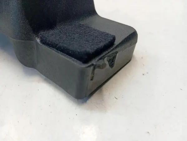 Persiana de porta-bagagens Mercedes A238 OEM A2386909802 image 5