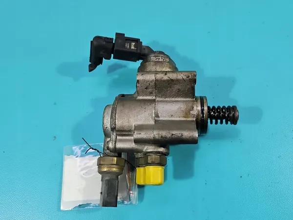 Bränslepump Audi Q7 I 4L 3.6 V6 FSI 03H127025 3 Pin image 2