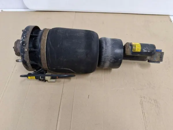 Lincoln Navigator II Achter luchtveer OEM 2L74-5A980-BG image 6