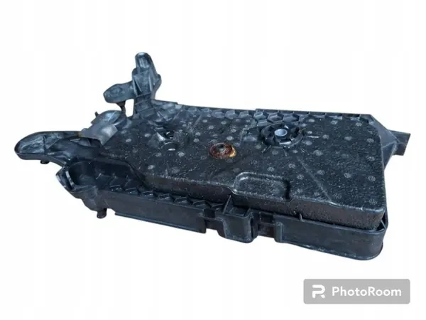 Base de bateria Skoda OE 5Q0915321H para Superb III image 4