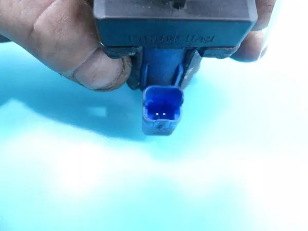 Solenoidiventtiili BM5G-6C605-DA Ford Focus MK3:lle image 5