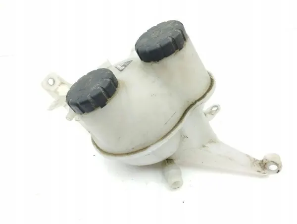 Mercedes-Benz EQA Uitzettank OEM A2435004100 image 4