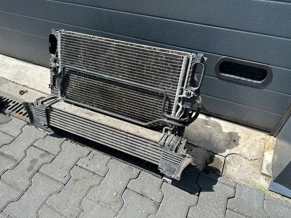 Mercedes E-Klasse W211 Radiator Set 2.7 CDI image 3